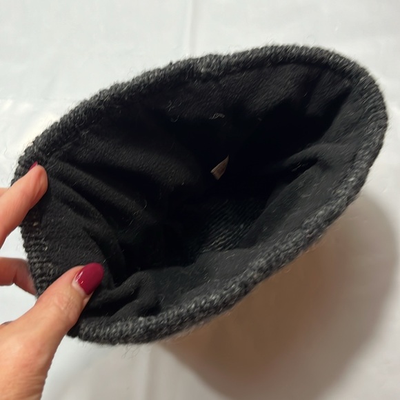 SNOWFLAKE white gray wool knit ski HAT CAP BEANIE Unisex Winter Nepal made OS - Picture 2 of 7